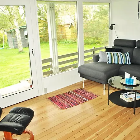 Holiday home Only 400 Meters To The Spodsbjerg